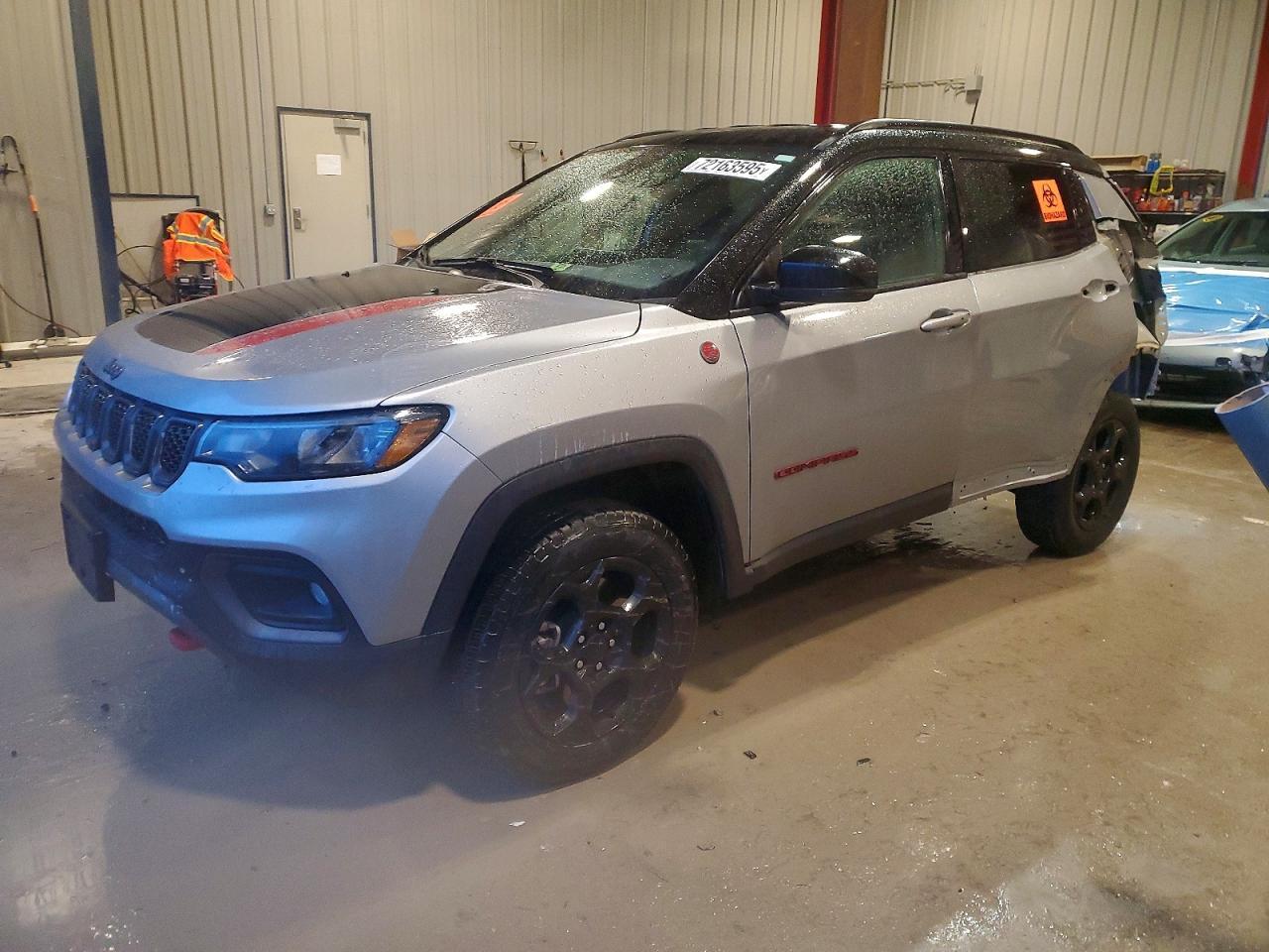 2024 Jeep Compass Trailhawk - zdjęcie główne