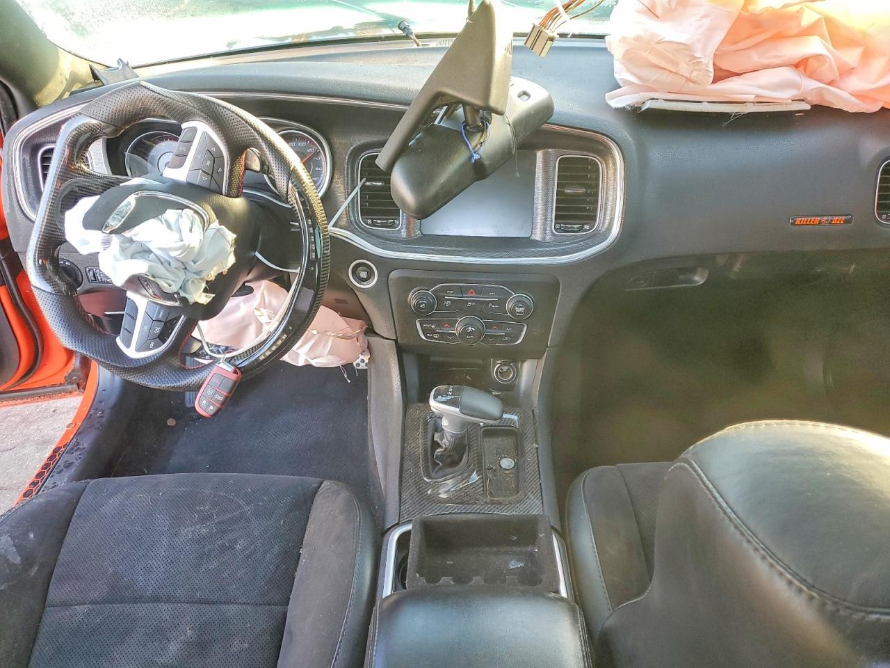 2016 Dodge Charger R/T Scat Pack - zdjęcie 8