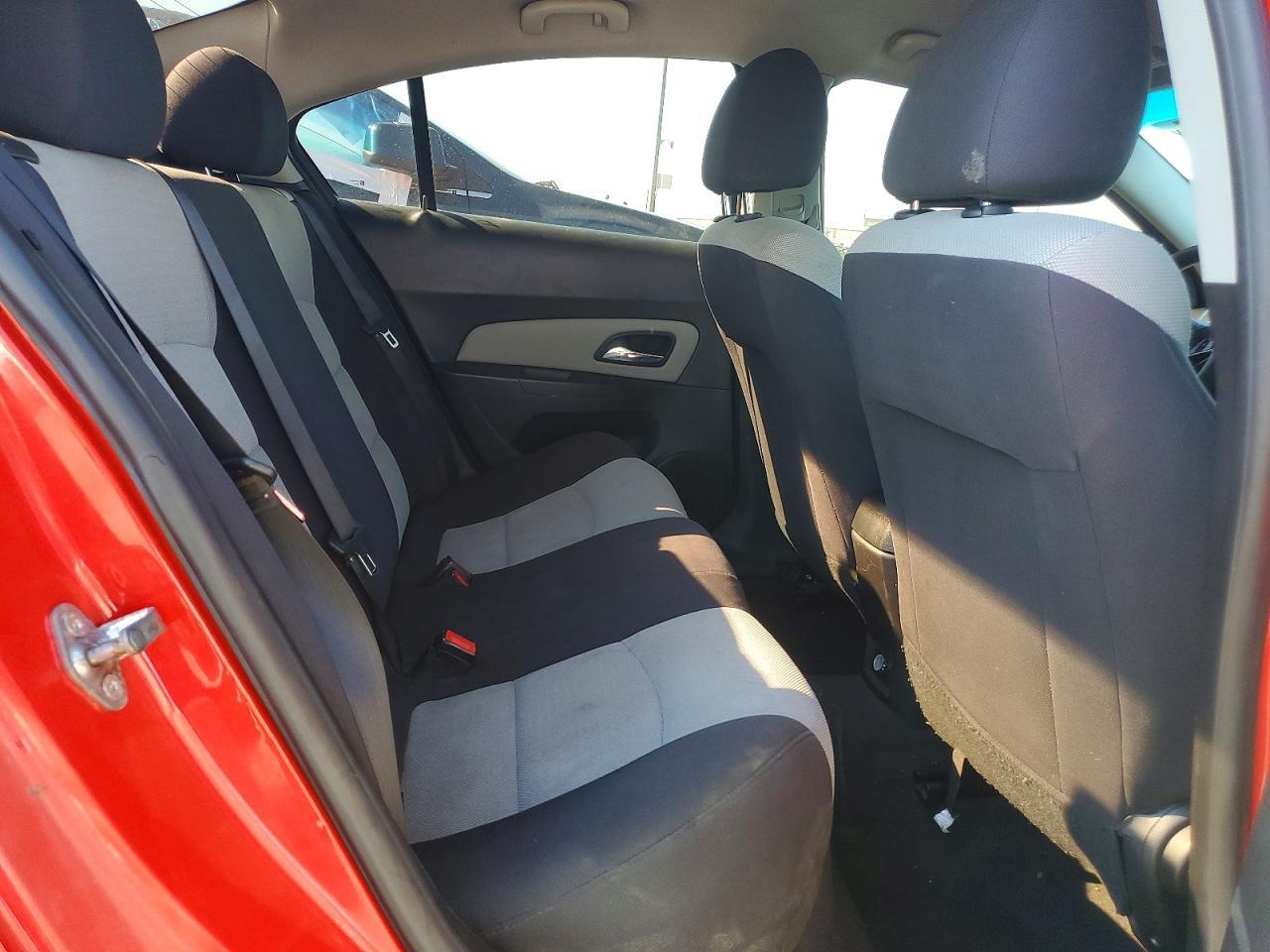 2015 Chevrolet Cruze Ls - zdjęcie 10