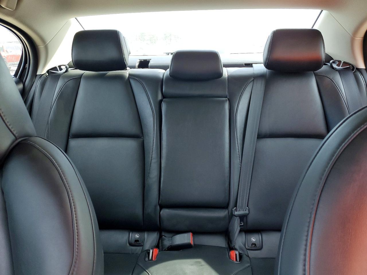 2025 Mazda 3 Preferred - zdjęcie 10