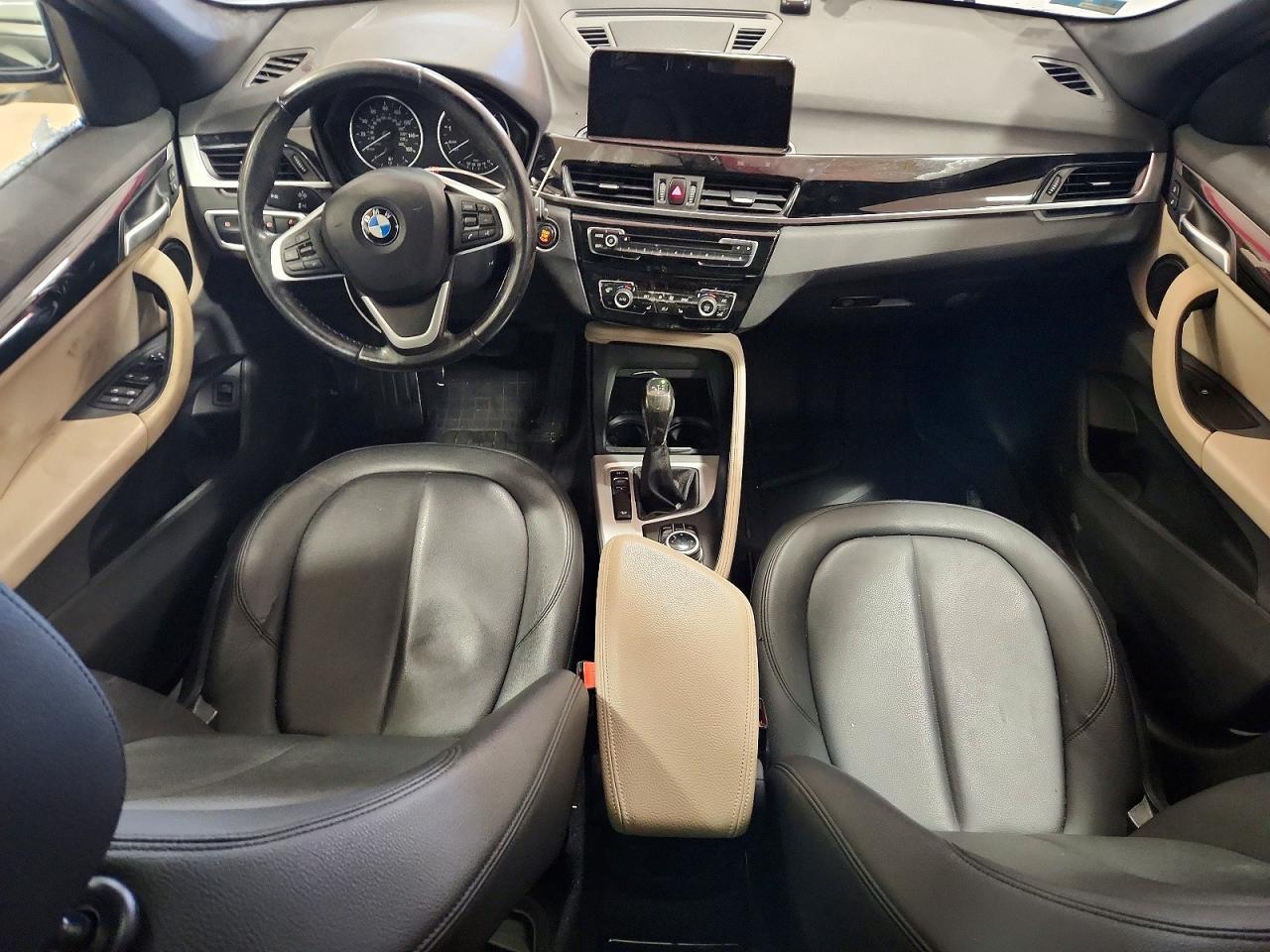 2017 BMW X1 xDrive28I - zdjęcie 8