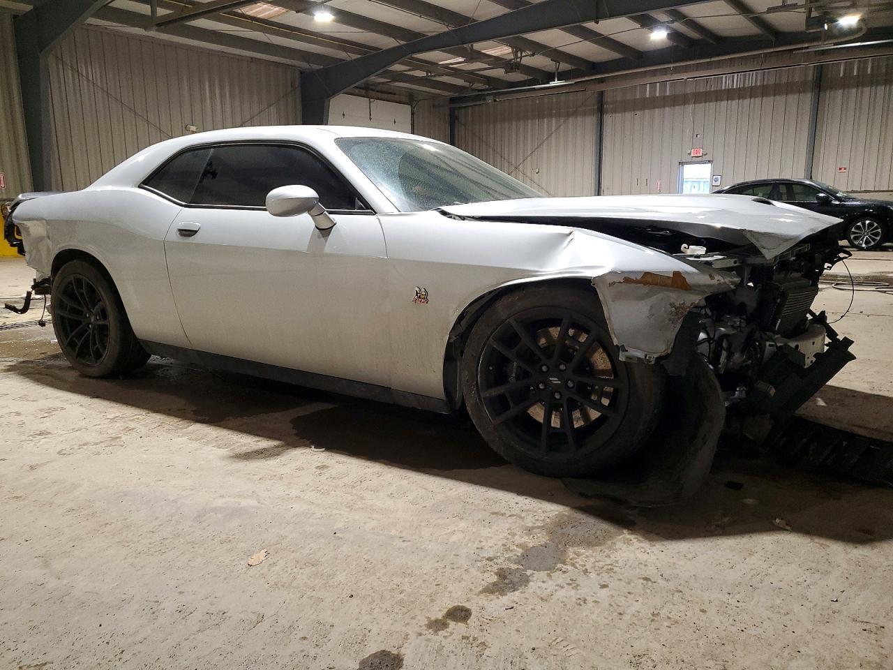 2020 Dodge Challenger R - zdjęcie 4