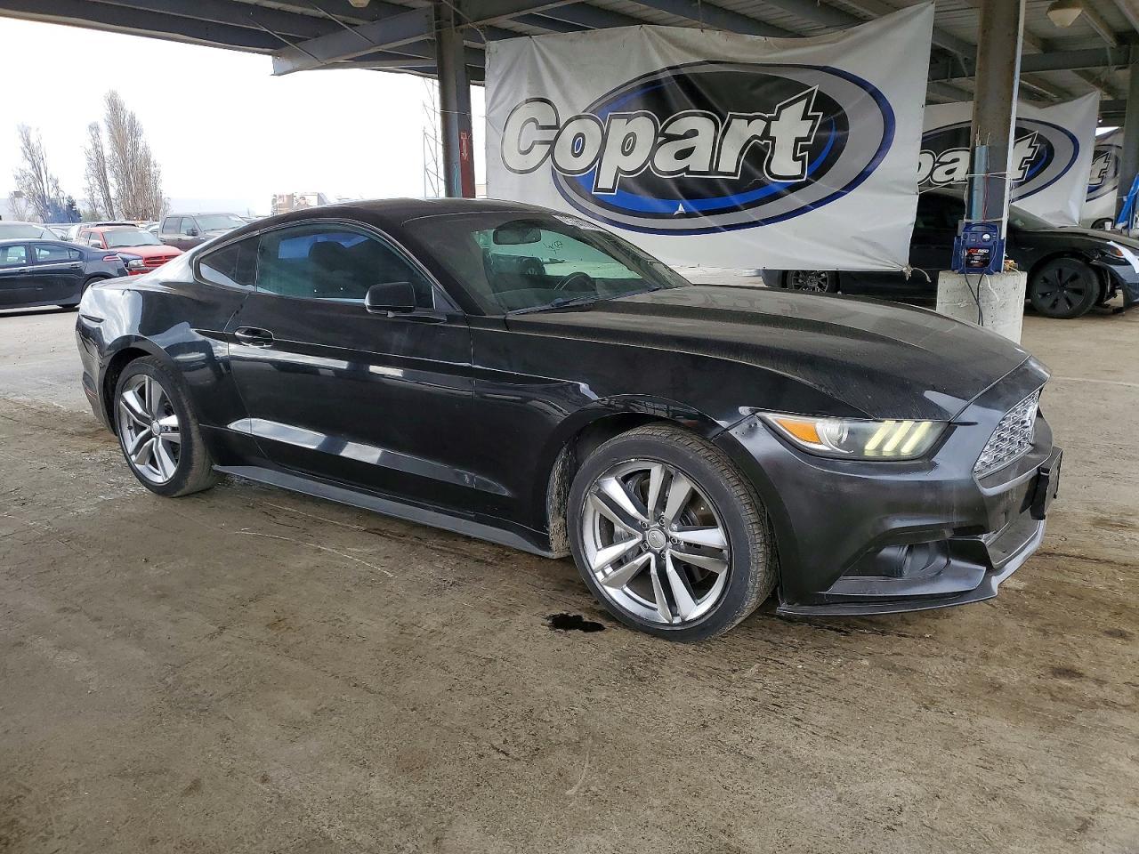 2016 Ford Mustang - zdjęcie 4