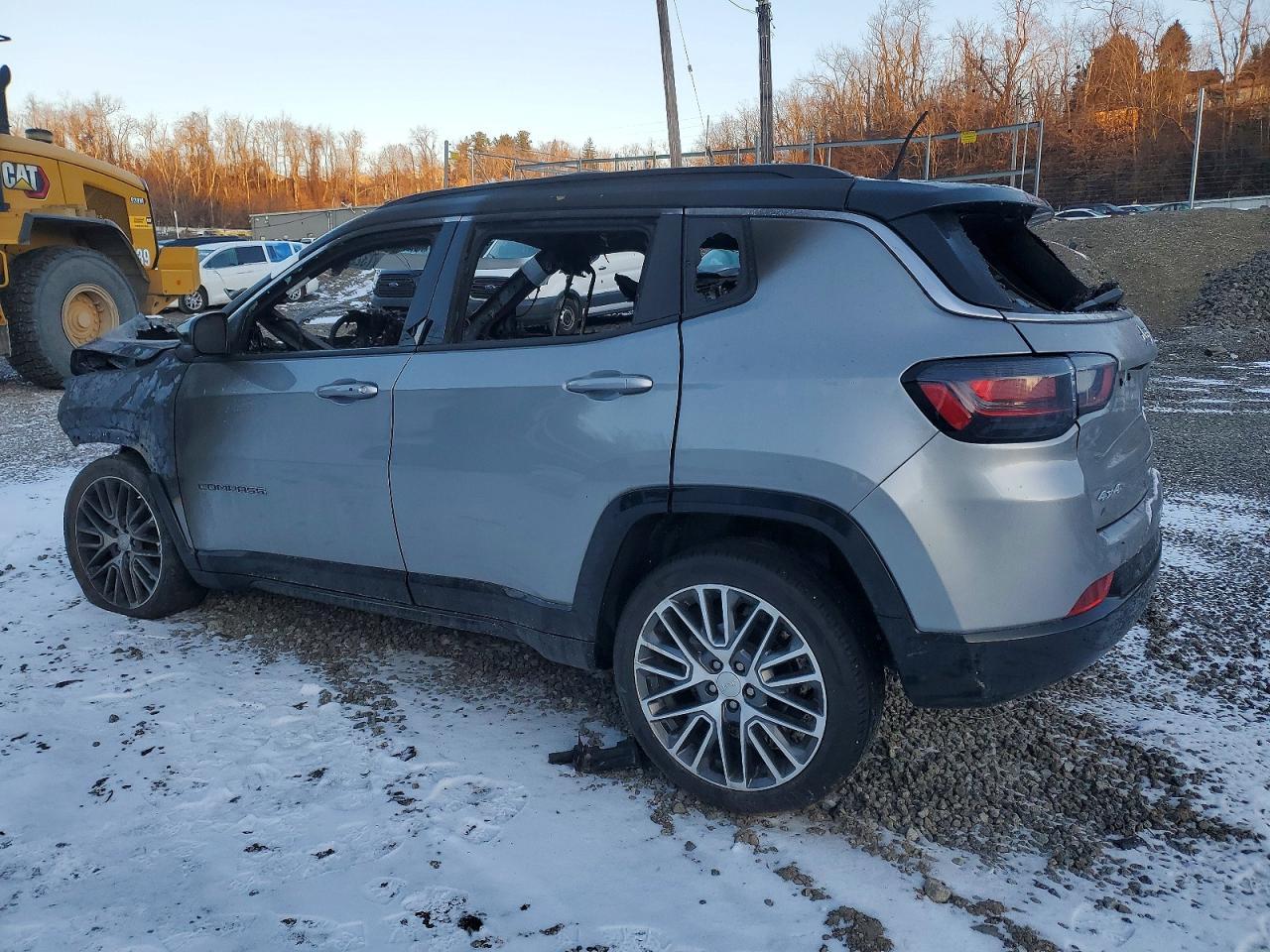 2022 Jeep Compass Limited - zdjęcie 2