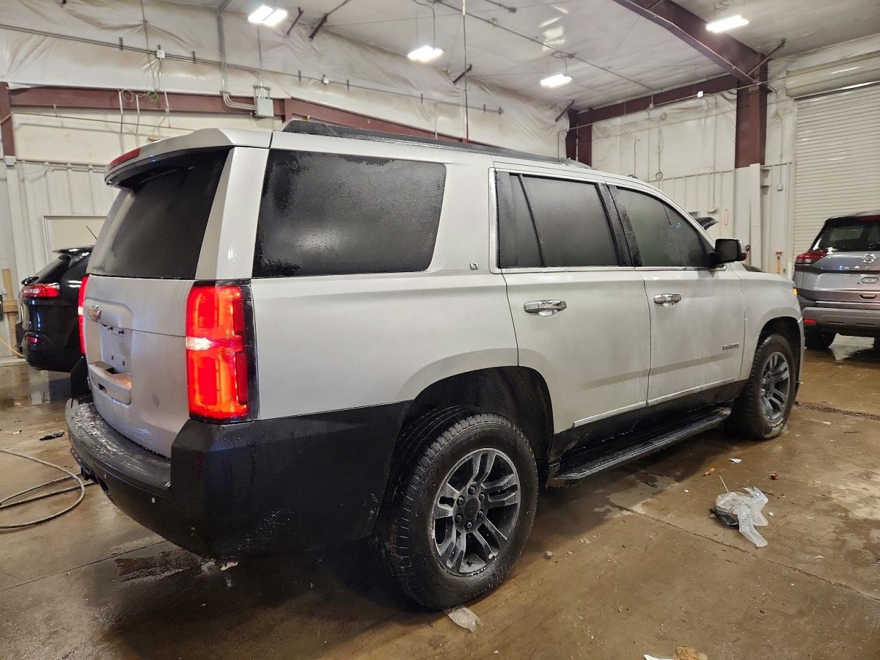 2016 Chevrolet Tahoe K1500 Lt - zdjęcie 3