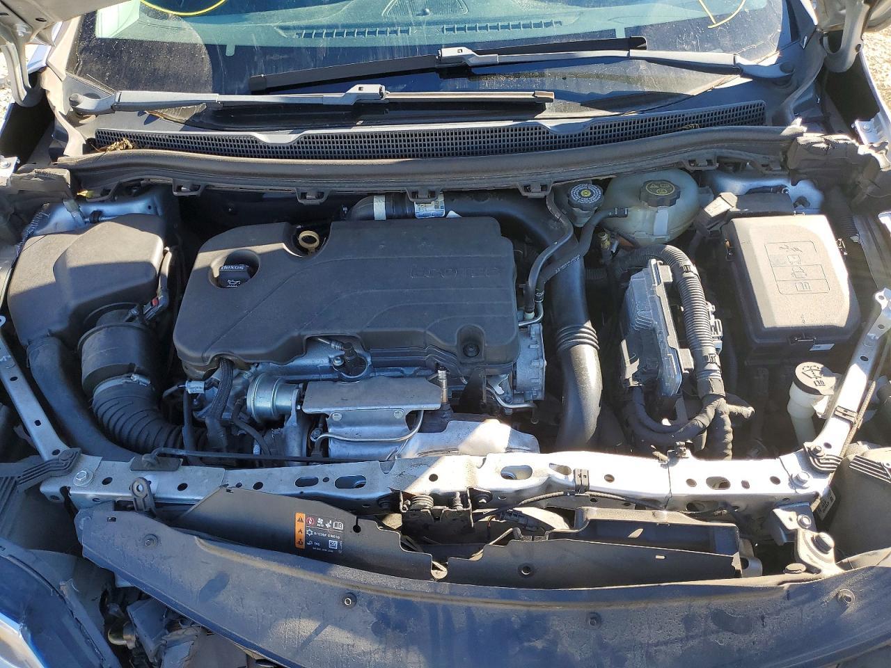 2019 Chevrolet Cruze Ls - zdjęcie 11