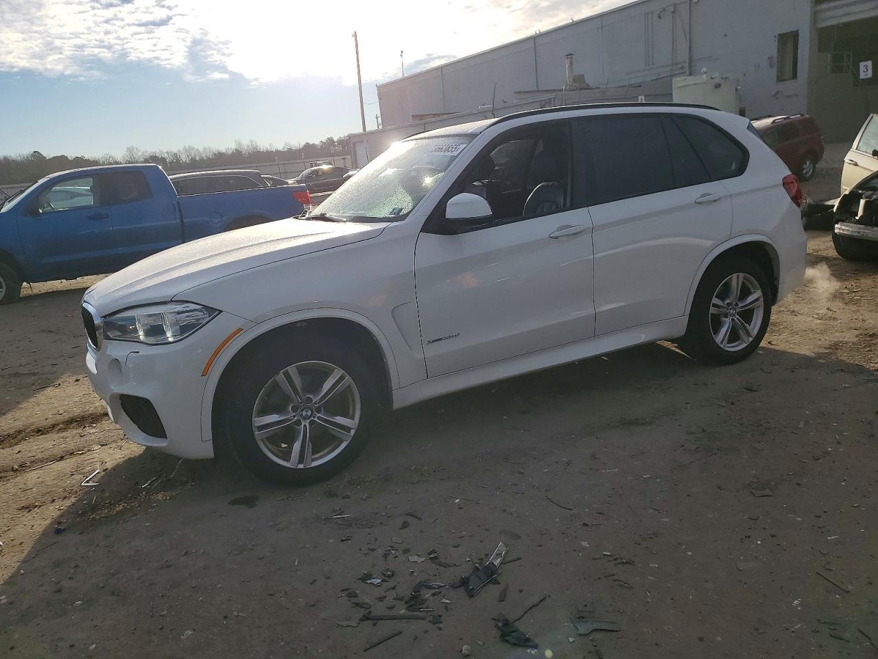 2016 BMW X5 xDrive35D - zdjęcie główne