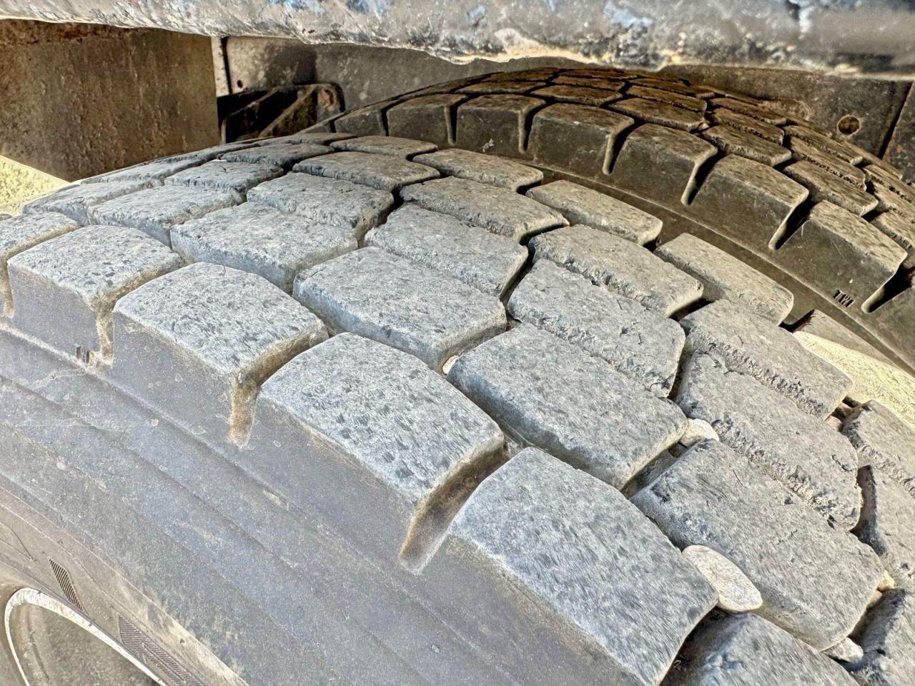 2013 Ford F650 Super Duty - zdjęcie 13