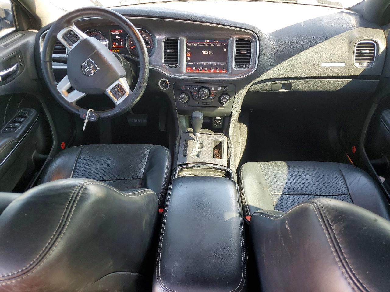 2014 Dodge Charger R/T - zdjęcie 8