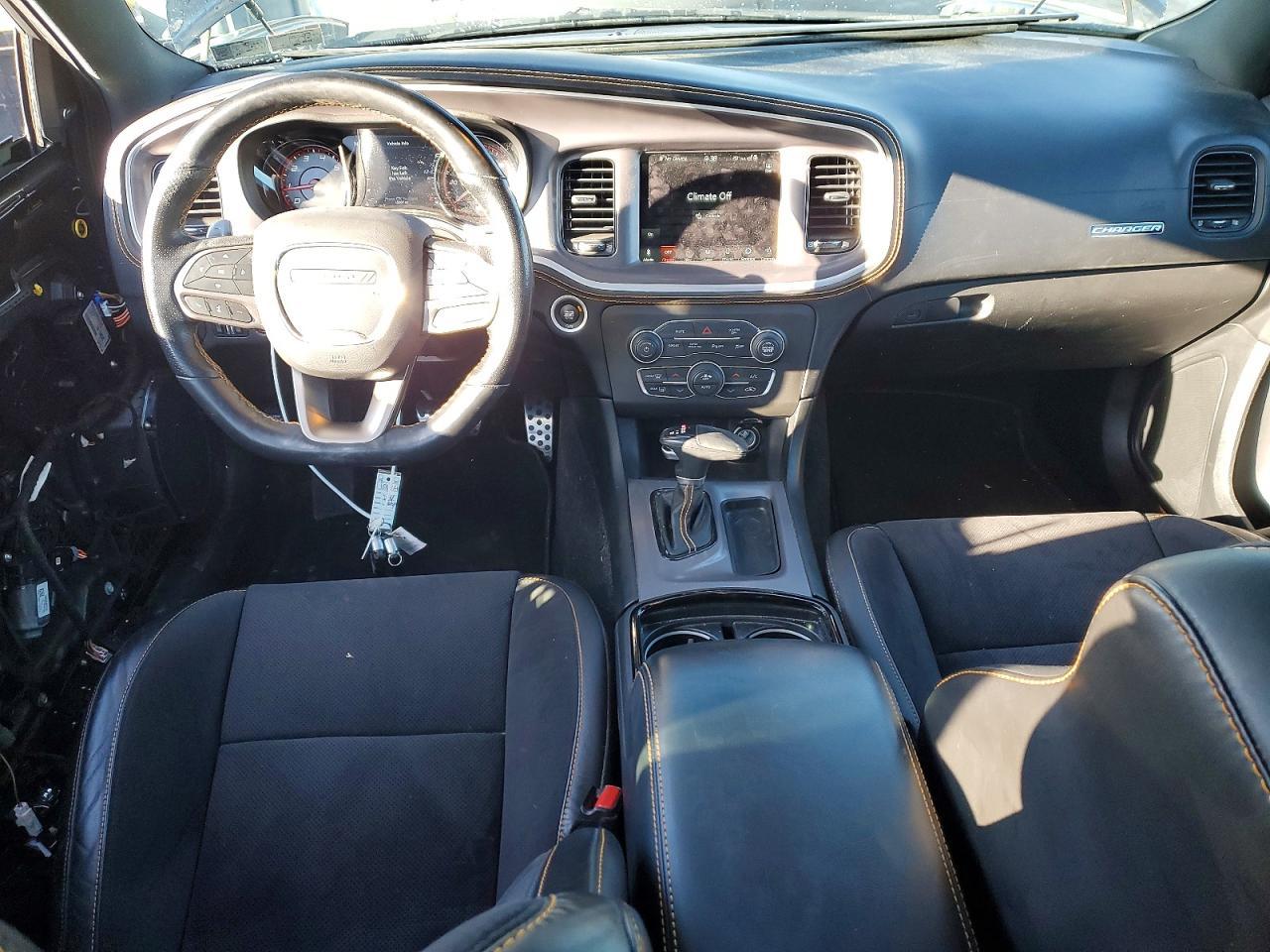 2022 Dodge Charger Gt - zdjęcie 8