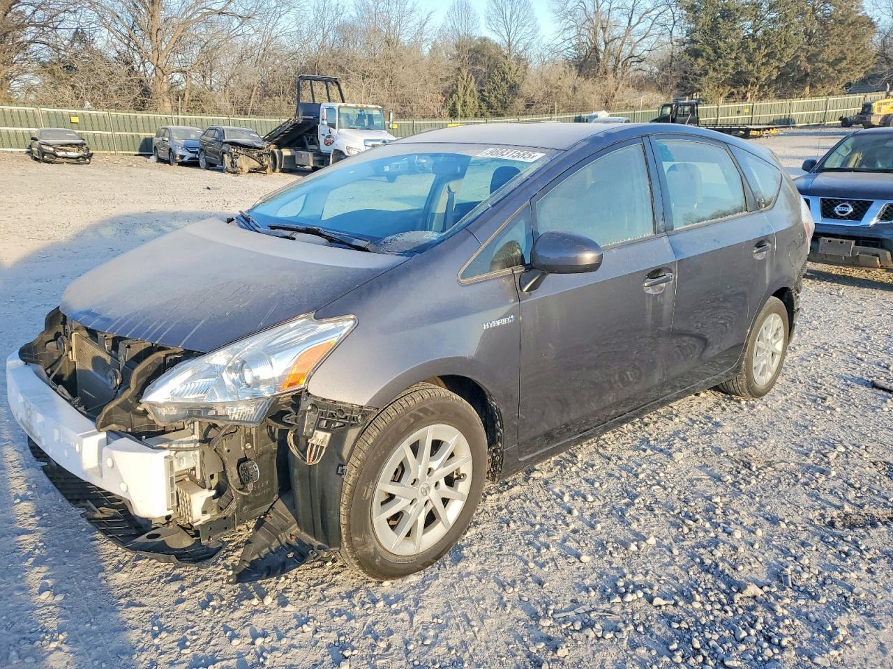 2014 Toyota Prius V - zdjęcie główne