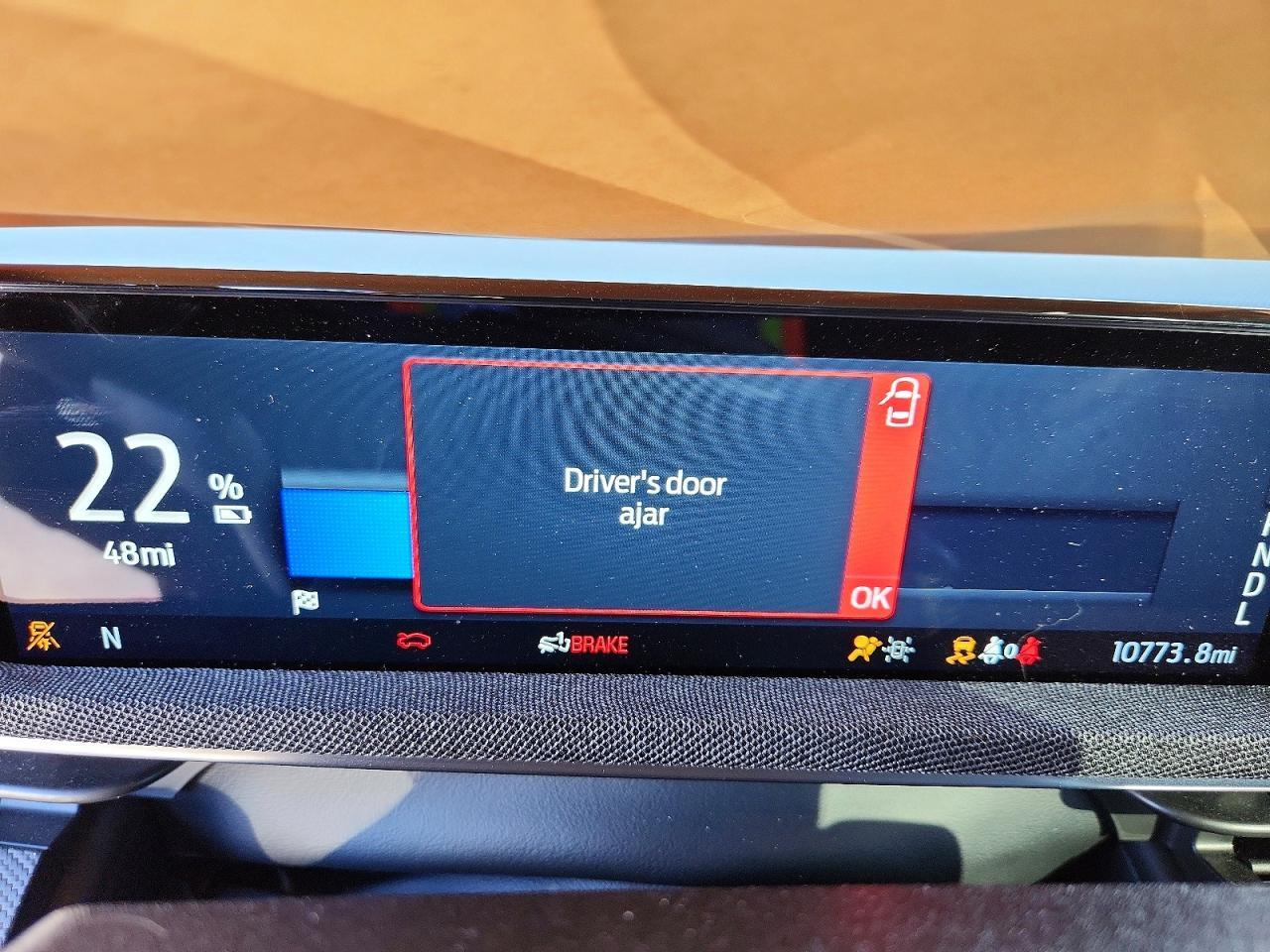 2024 Ford Mustang Mach-E Premium - zdjęcie 9