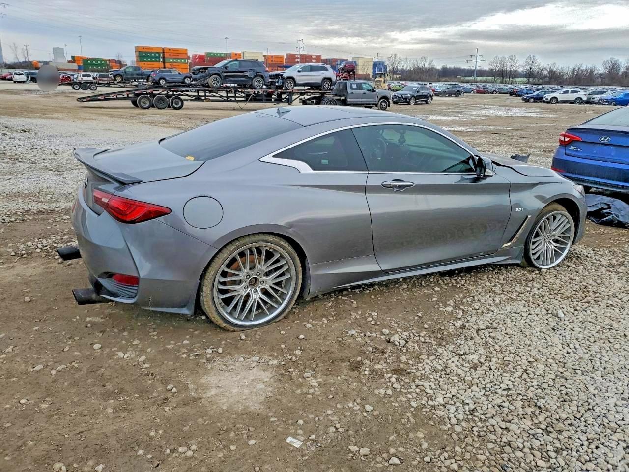 2017 Infiniti Q60 Premium - zdjęcie 3