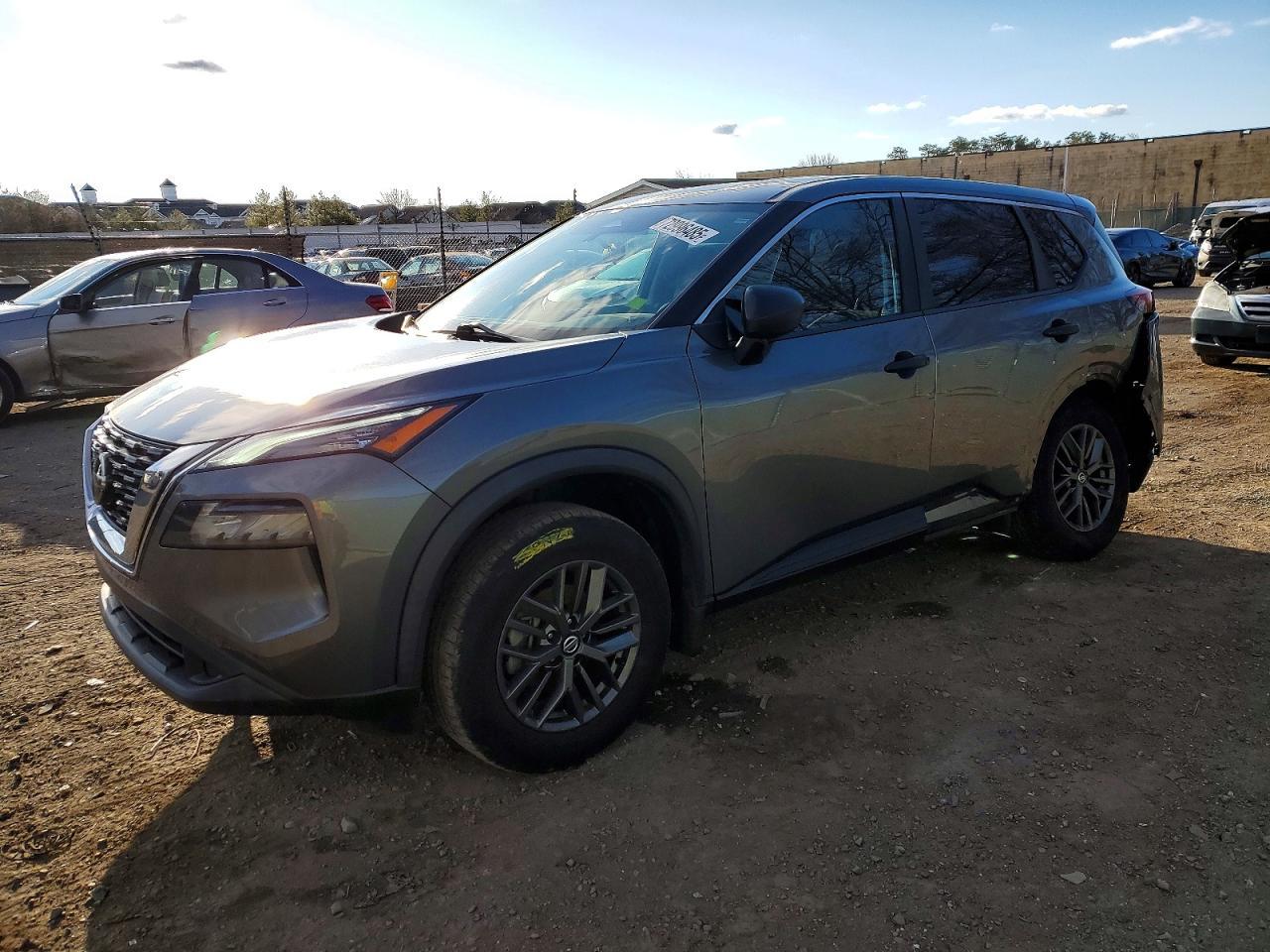 2021 Nissan Rogue S - zdjęcie główne