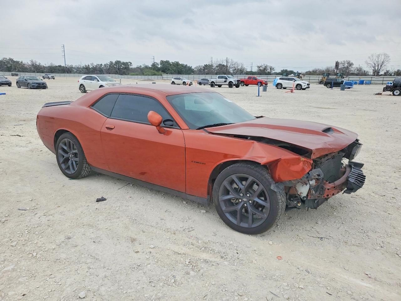 2021 Dodge Challenger R/T - zdjęcie 4
