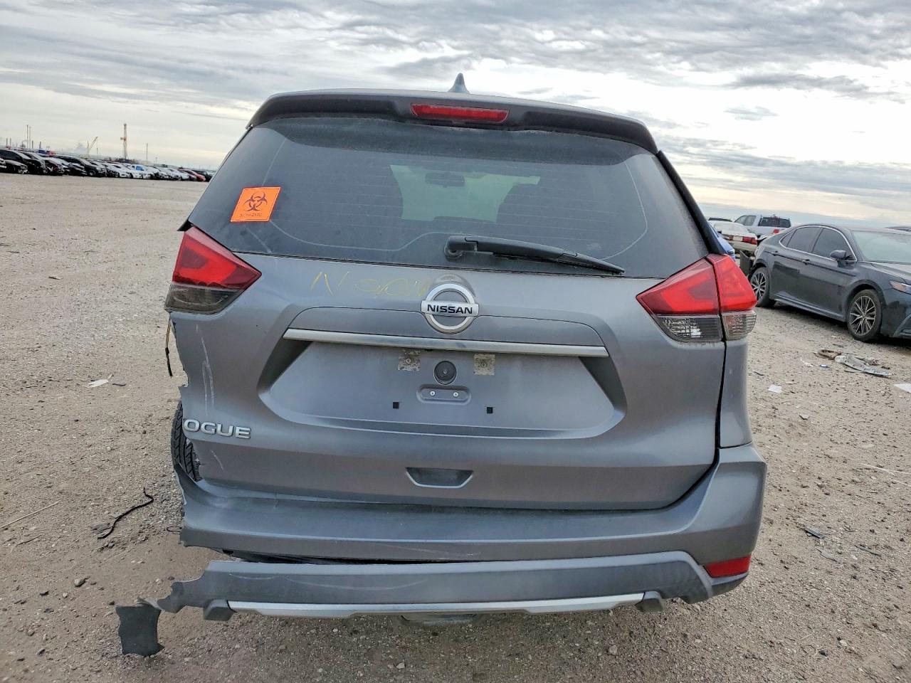 2017 Nissan Rogue S - zdjęcie 6