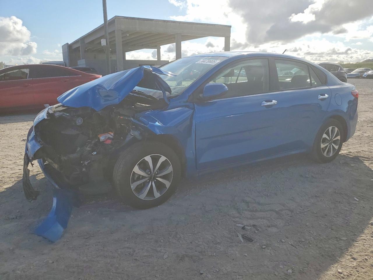 2023 Kia Rio Lx - zdjęcie główne