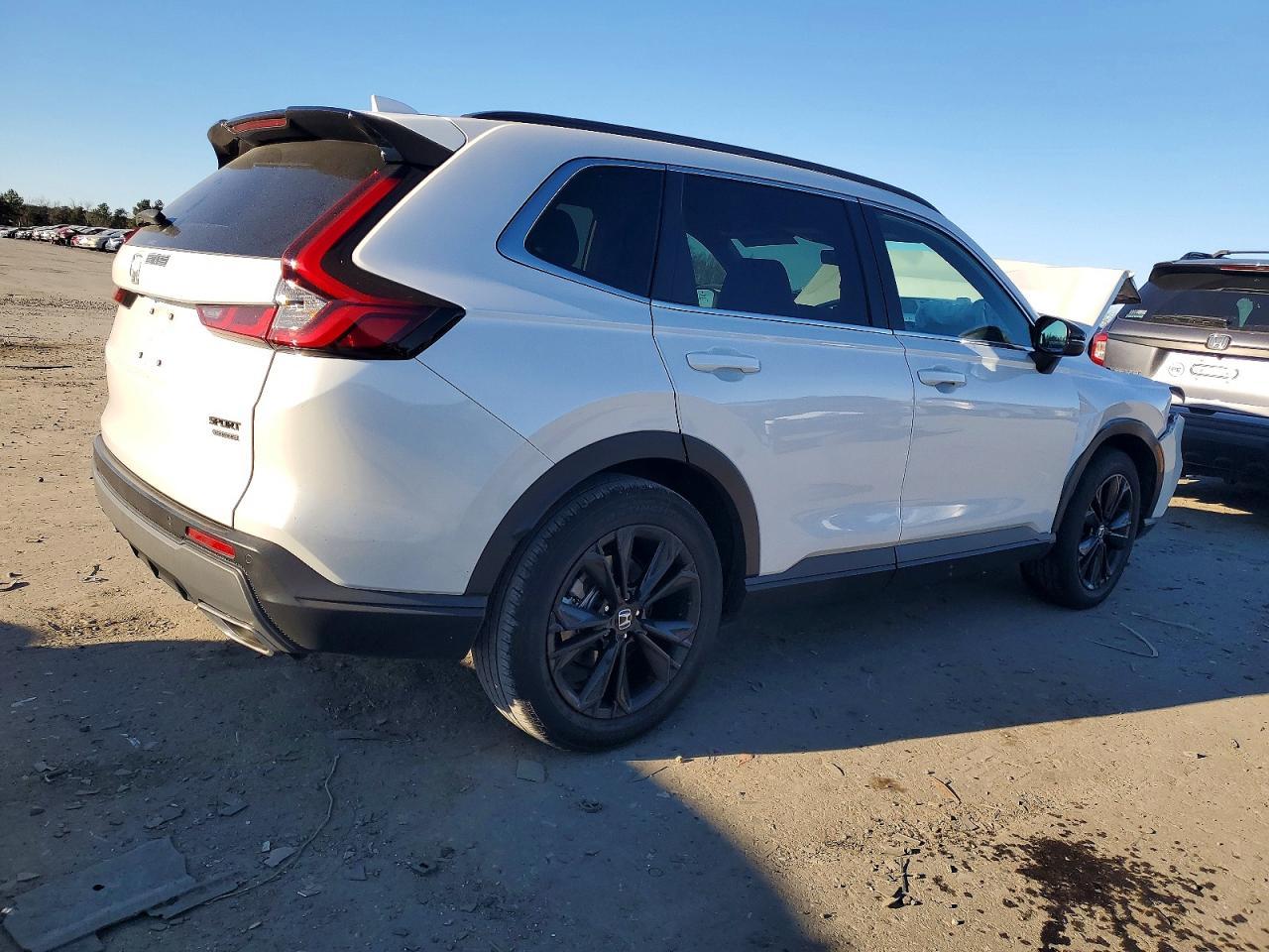 2025 Honda Cr-V Sport Touring - zdjęcie 3