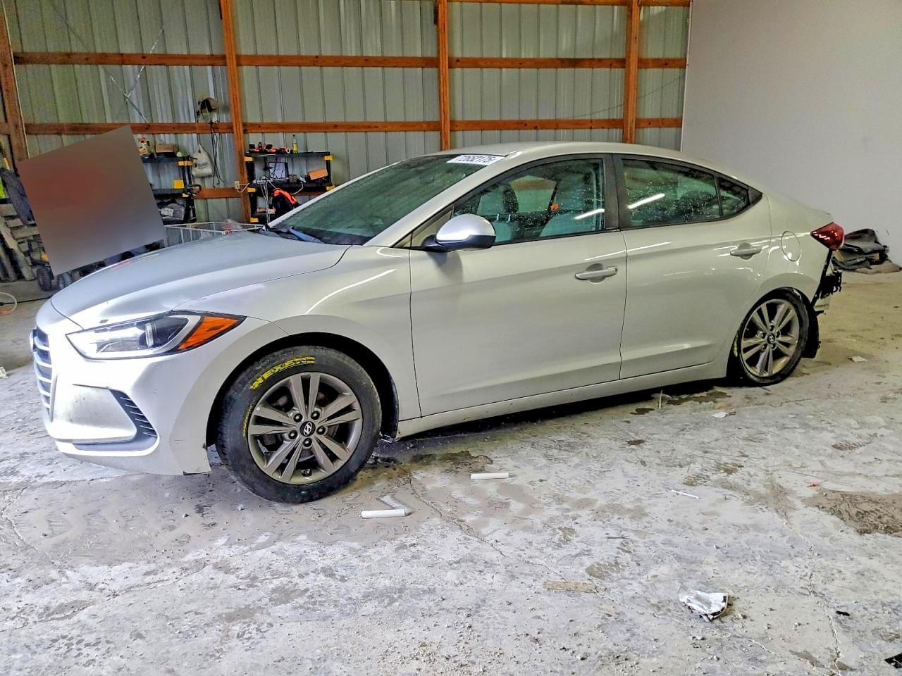 2018 Hyundai Elantra Sel - zdjęcie główne