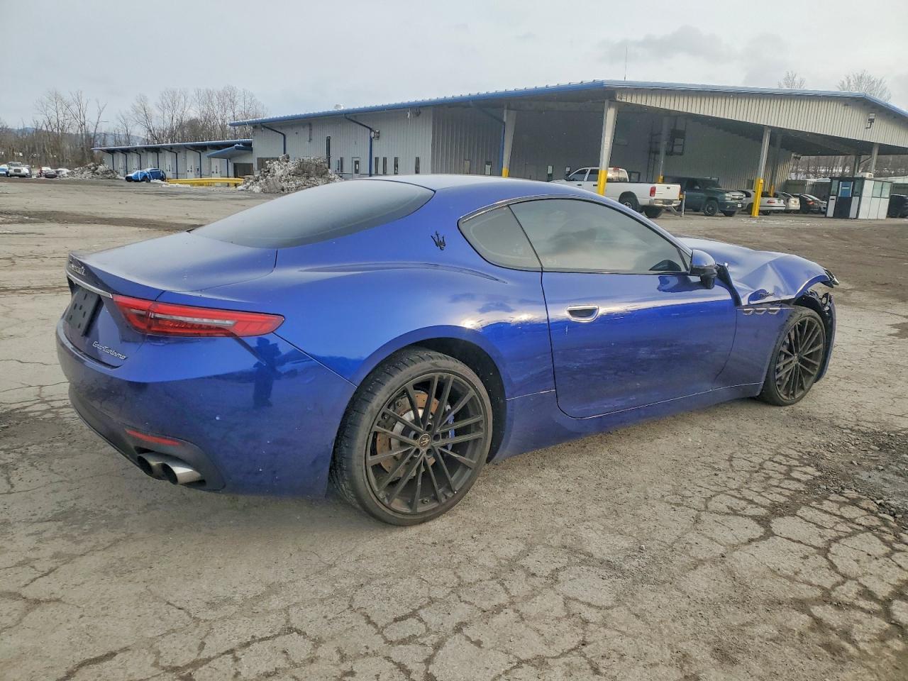 2024 Maserati Granturismo Modena - zdjęcie 3
