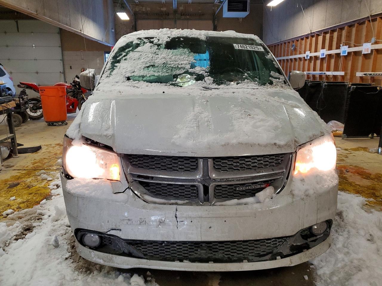 2017 Dodge Grand Caravan Sxt - zdjęcie 5