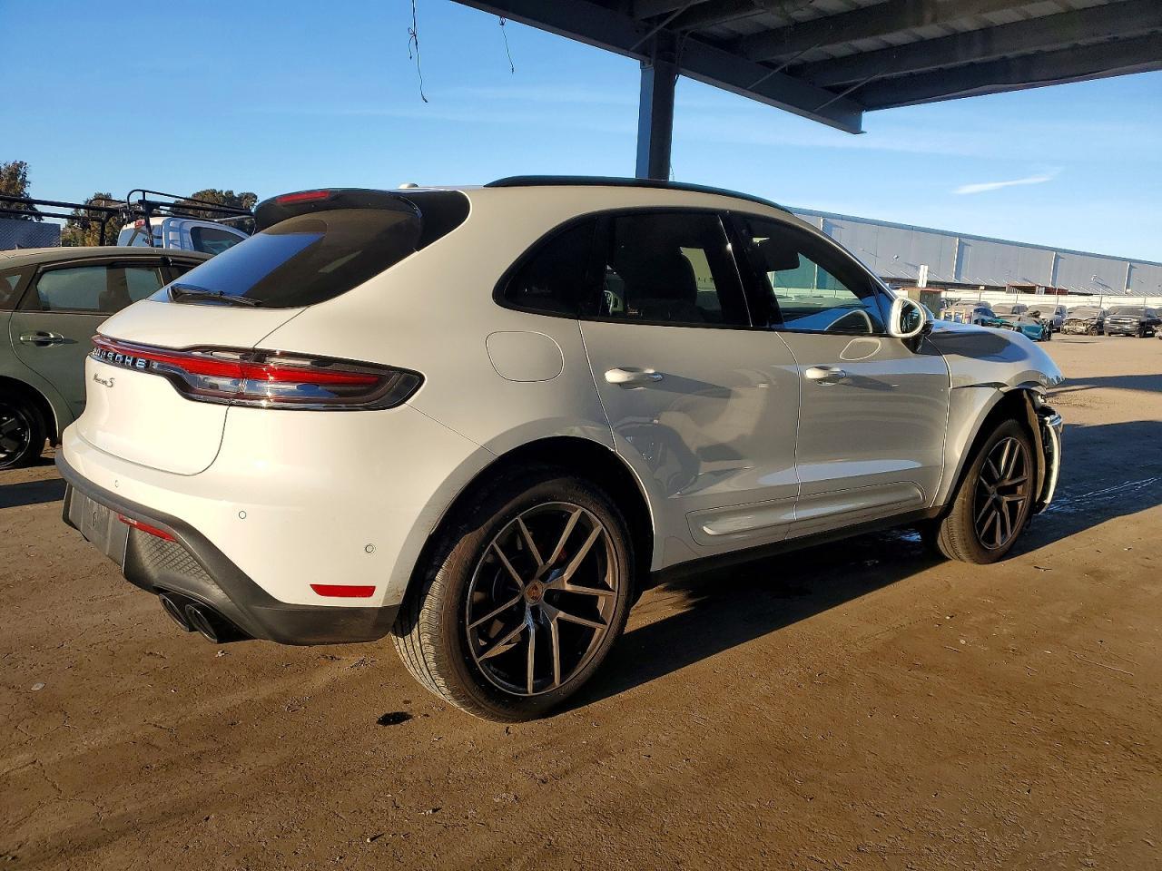 2022 Porsche Macan S - zdjęcie 3