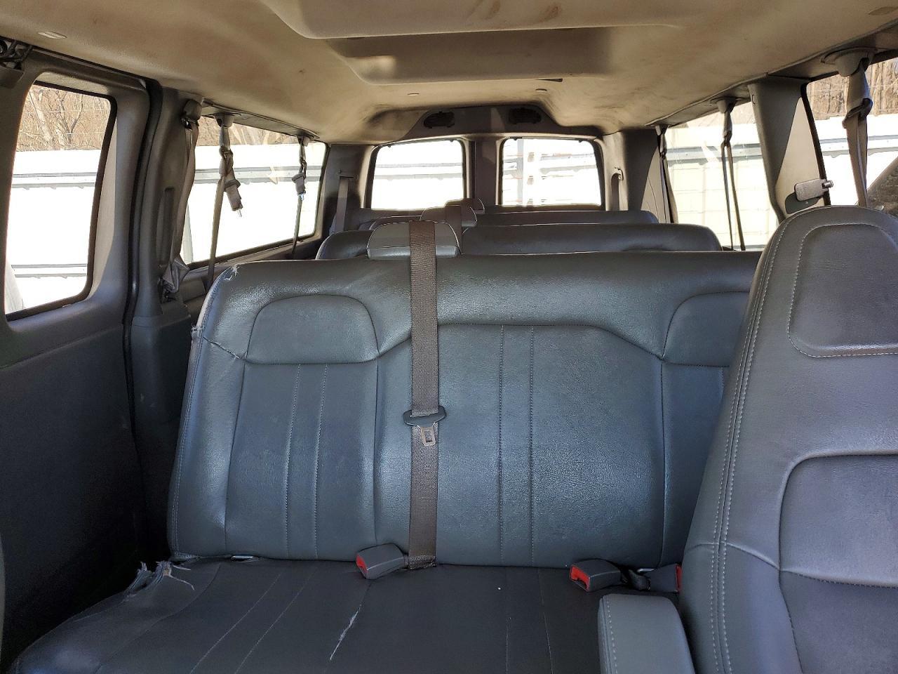 2019 Chevrolet Express G3500 Ls - zdjęcie 10