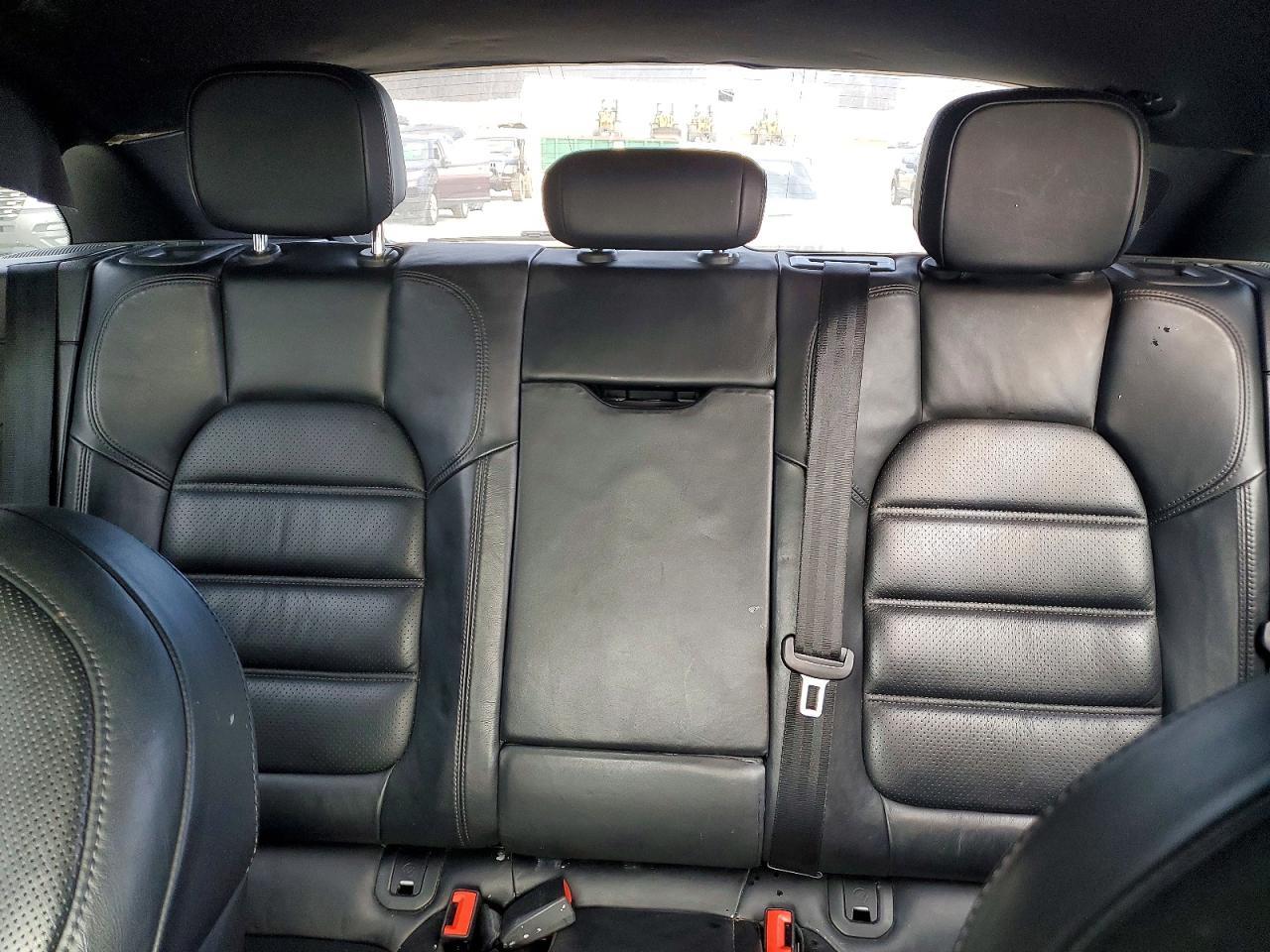2015 Porsche Macan S - zdjęcie 10