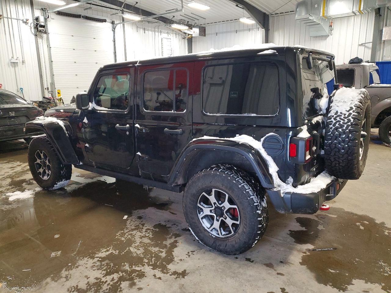 2021 Jeep Wrangler Unlimited Rubicon - zdjęcie 2