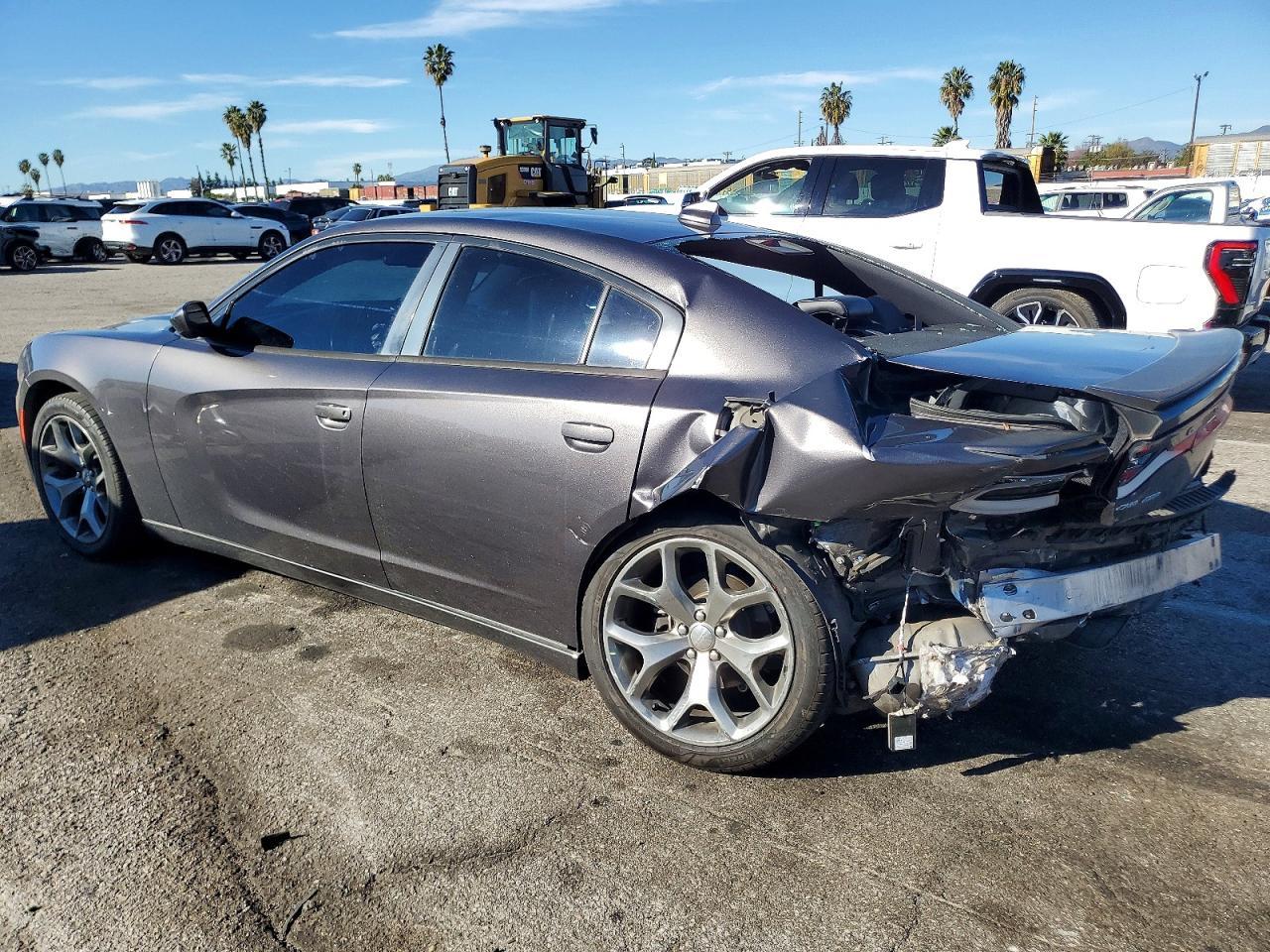 2016 Dodge Charger Sxt - zdjęcie 2