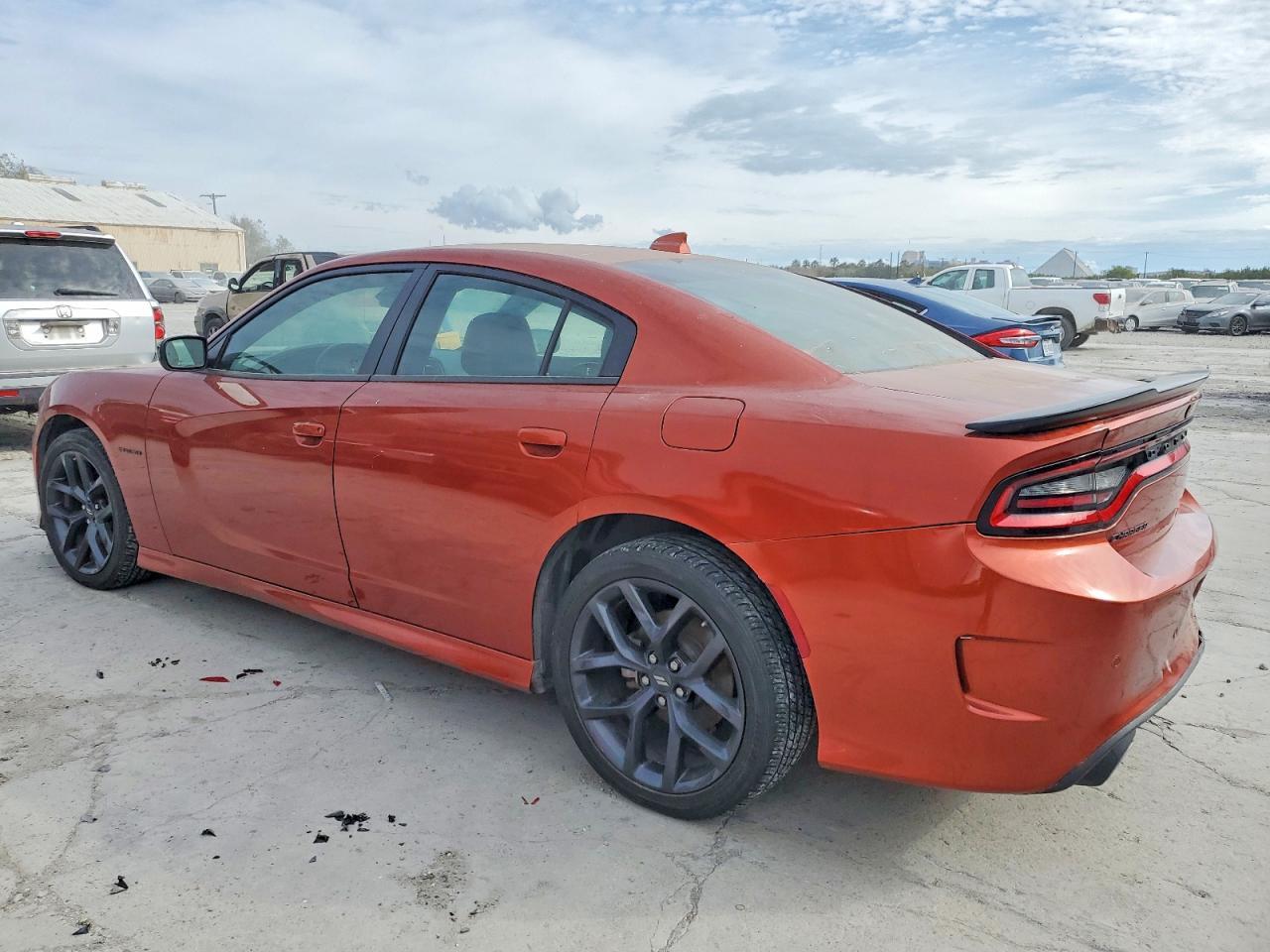 2022 Dodge Charger R/T - zdjęcie 2