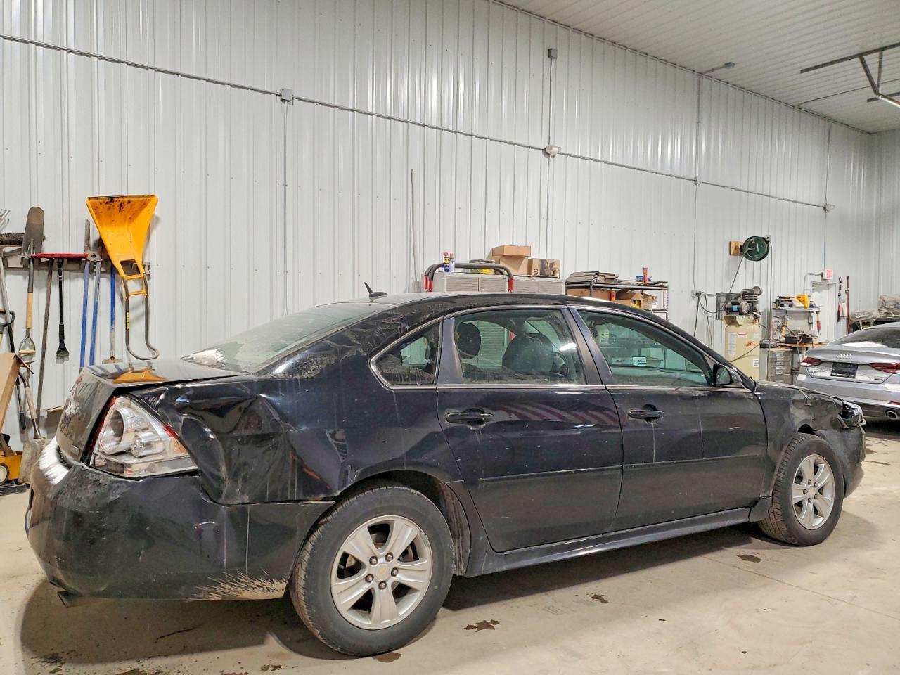 2013 Chevrolet Impala Ls - zdjęcie 3