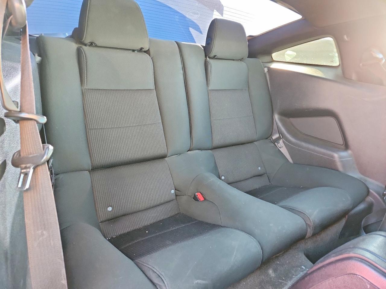 2014 Ford Mustang - zdjęcie 10