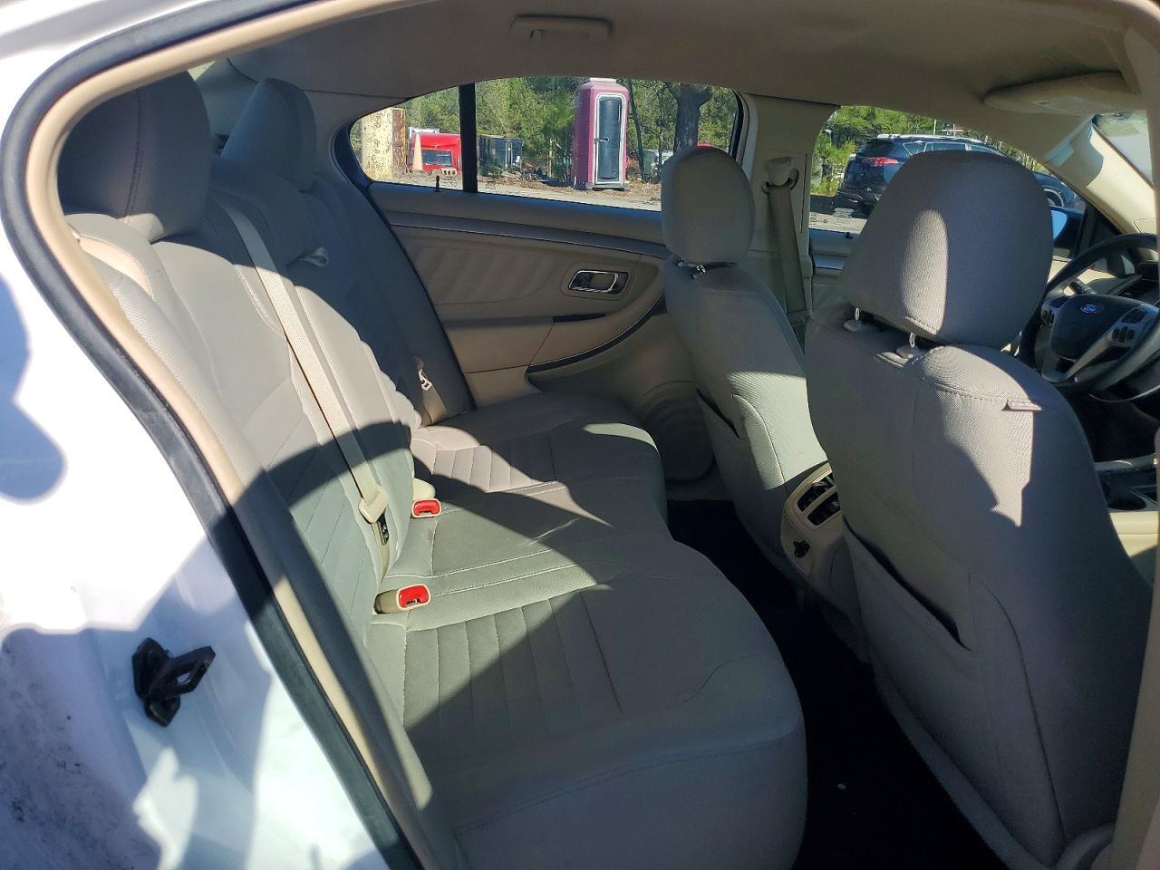 2017 Ford Taurus Se - zdjęcie 10