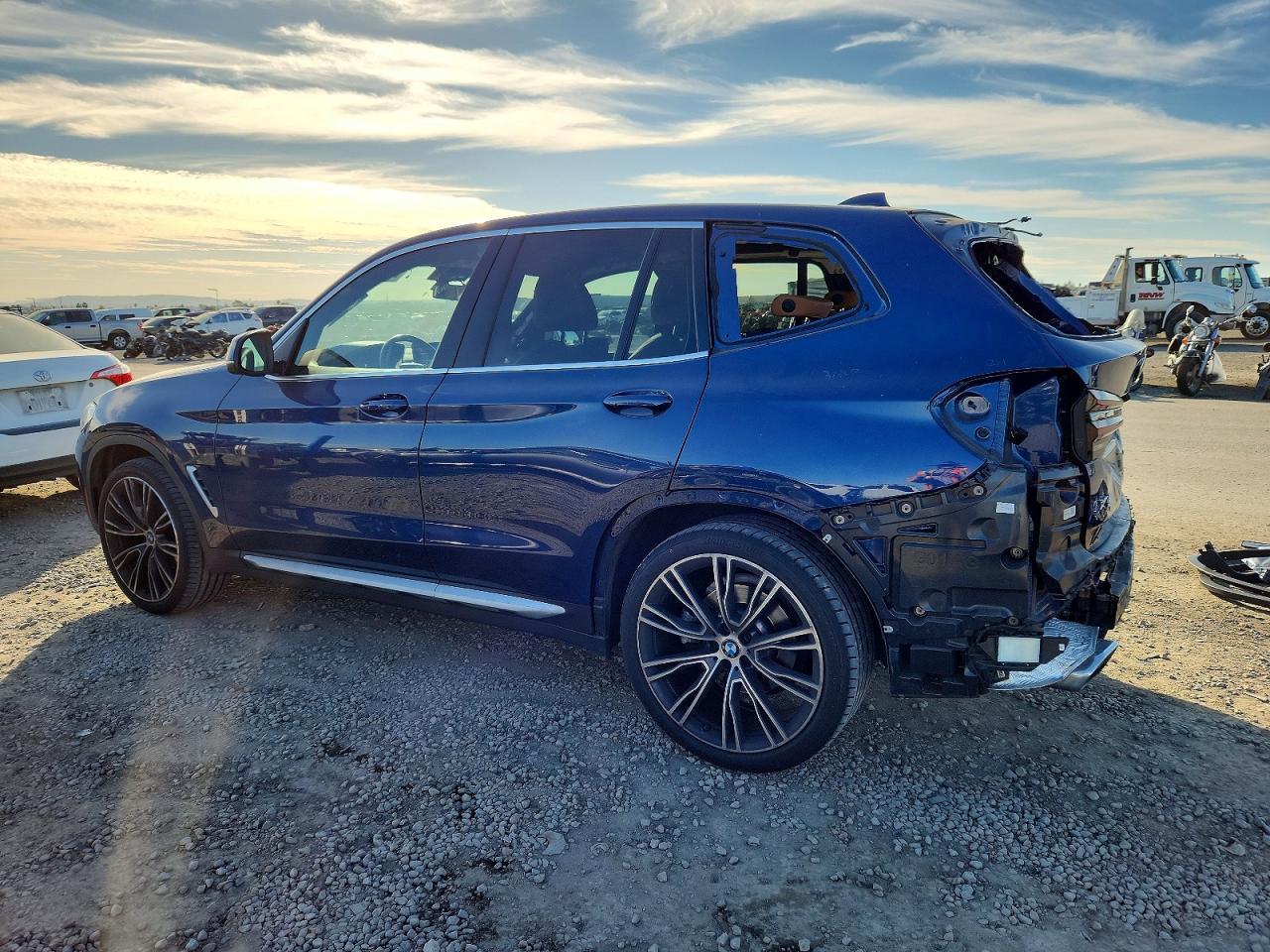 2023 BMW X3 Sdrive30I - zdjęcie 2