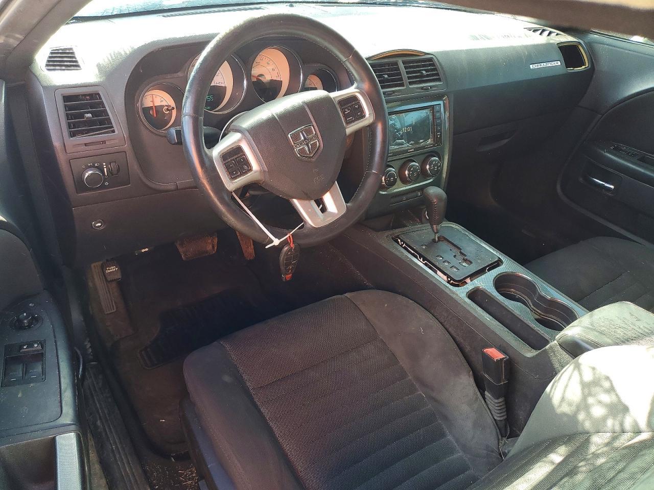 2014 Dodge Challenger Sxt - zdjęcie 7