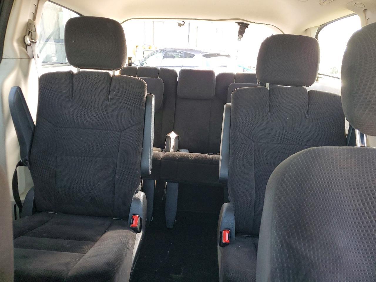 2014 Dodge Grand Caravan Sxt - zdjęcie 10