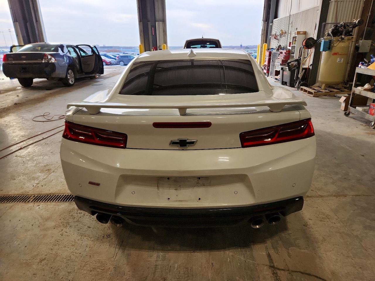 2017 Chevrolet Camaro Ss - zdjęcie 6
