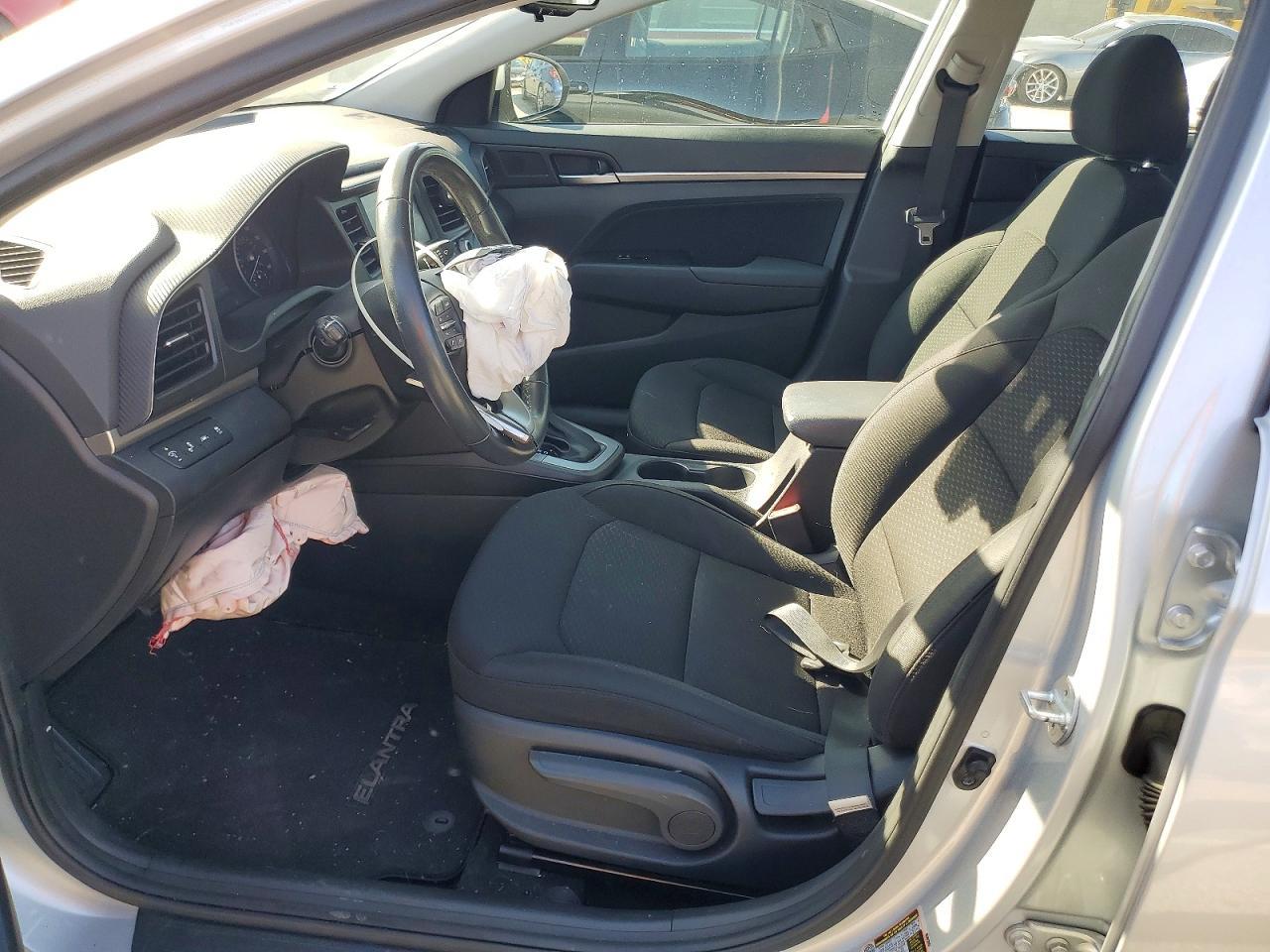 2020 Hyundai Elantra Sel - zdjęcie 7