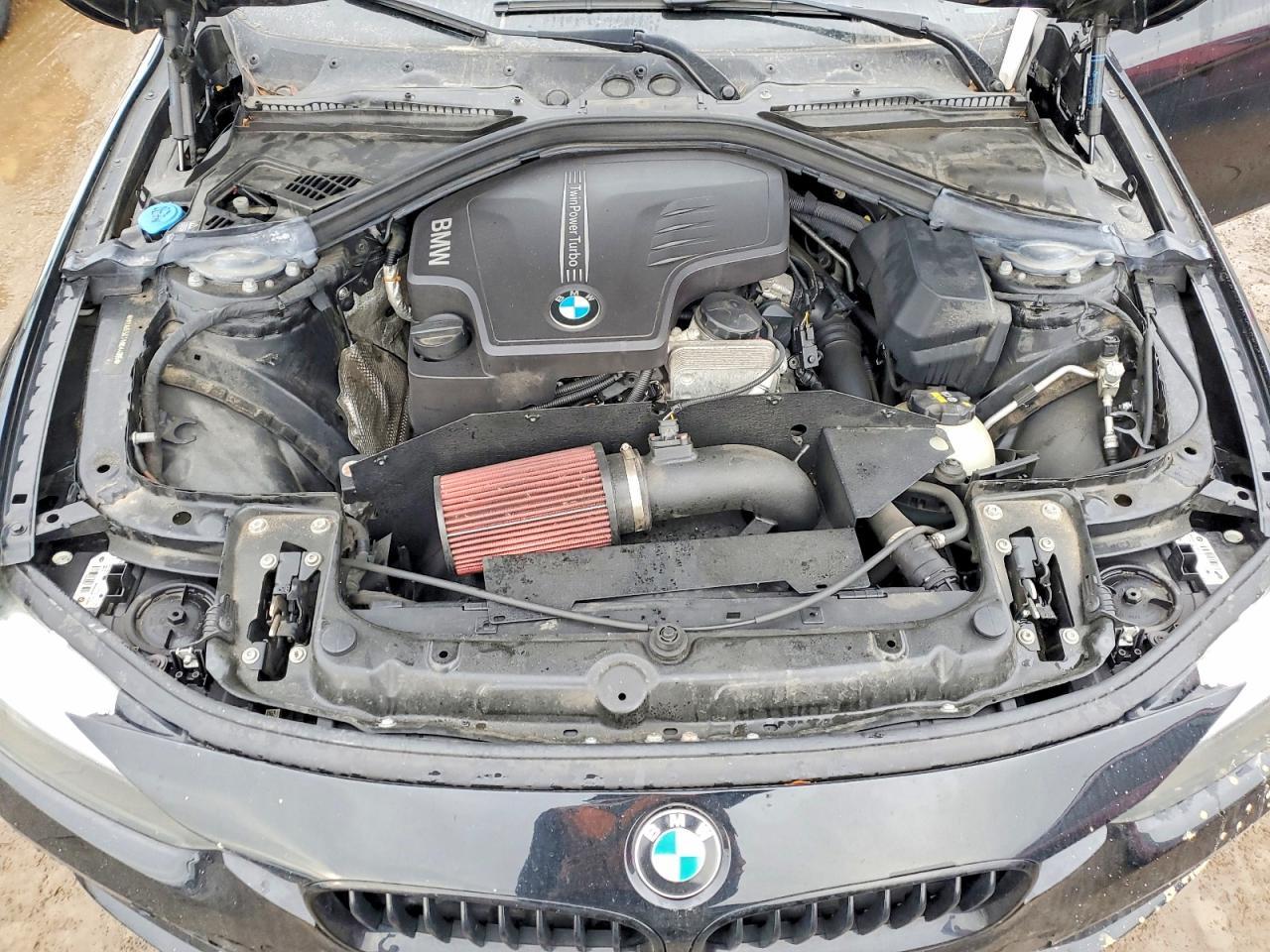 2017 BMW 320 Xi - zdjęcie 11