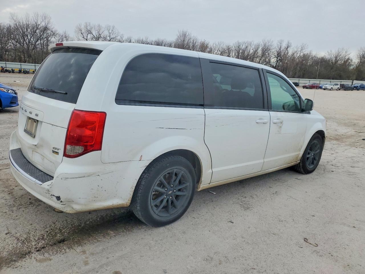 2019 Dodge Grand Caravan Gt - zdjęcie 3