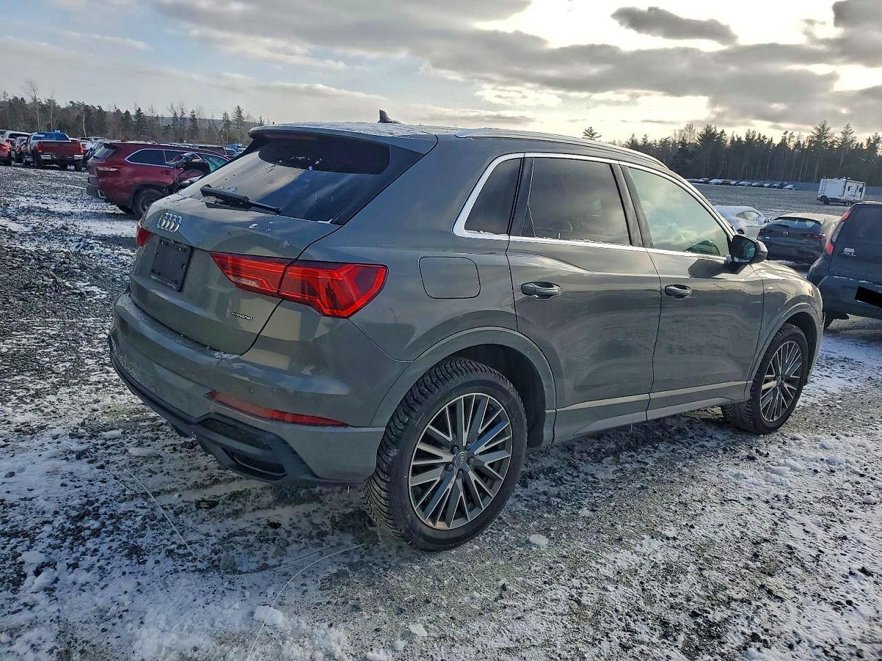 2020 Audi Q3 Premium Plus S-Line - zdjęcie 3