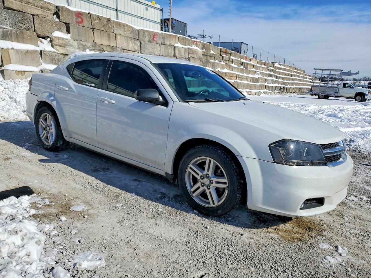 2013 Dodge Avenger Sxt - zdjęcie 4