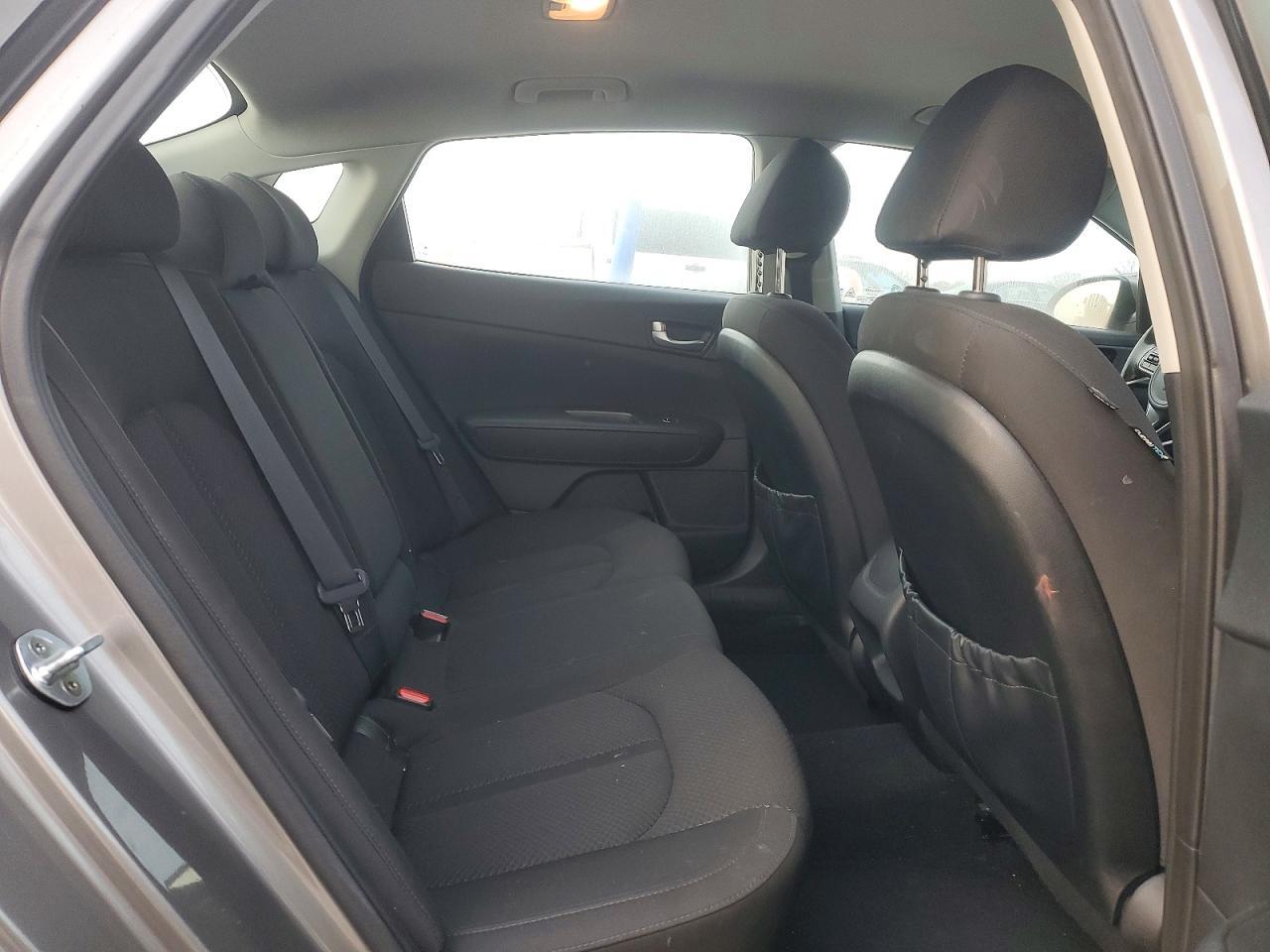 2016 Kia Optima Lx - zdjęcie 10