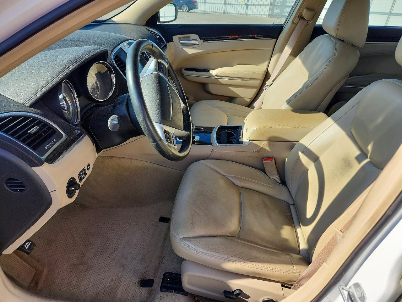 2013 Chrysler 300 - zdjęcie 7