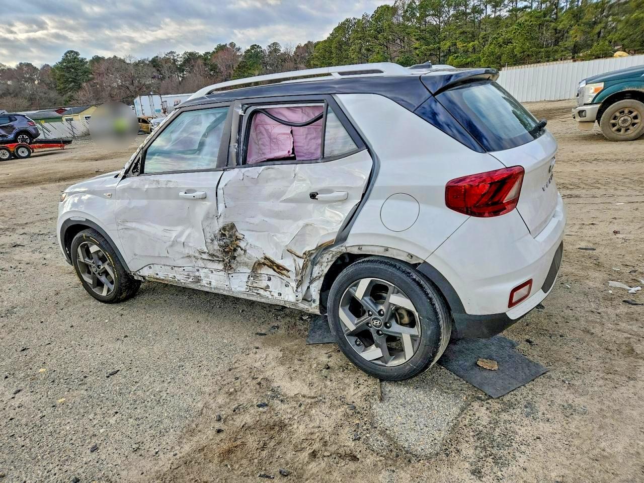 2023 Hyundai Venue Sel - zdjęcie 2