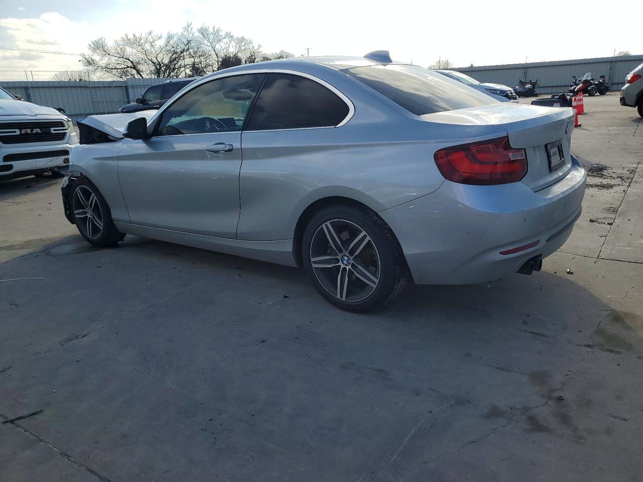 2017 BMW 230I - zdjęcie 2