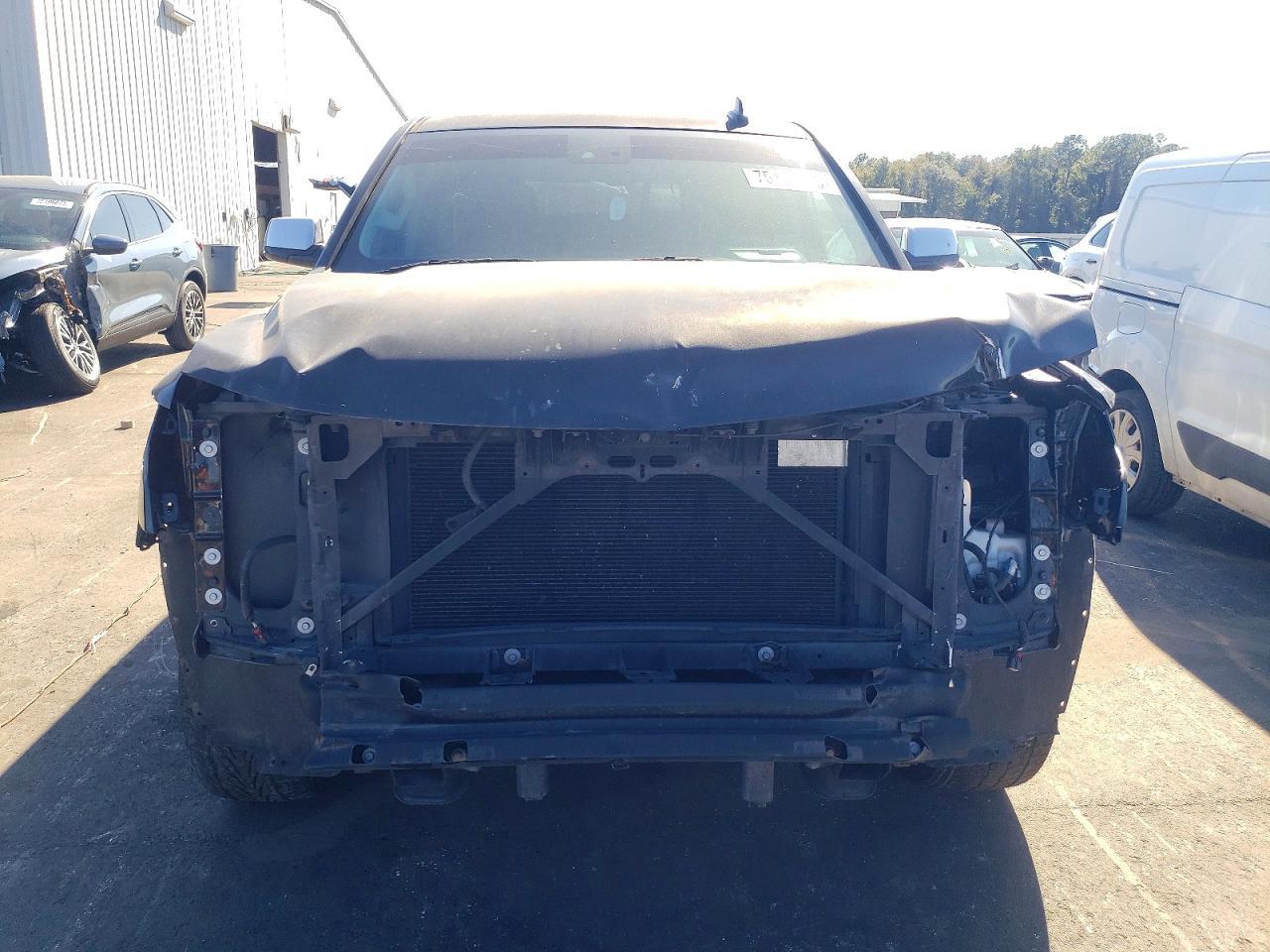 2016 Chevrolet Tahoe C1500 Lt - zdjęcie 5