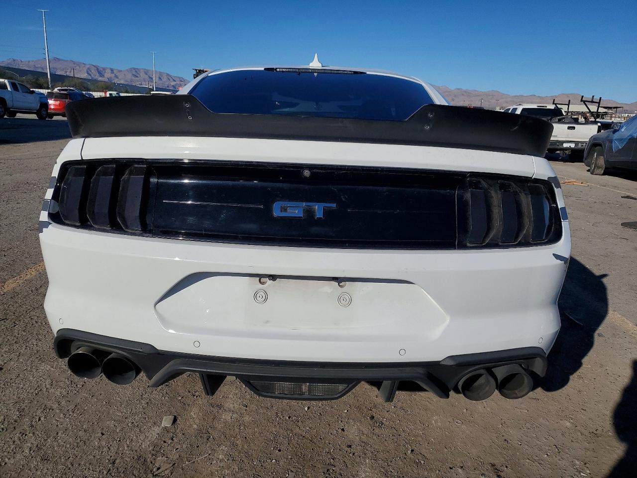 2022 Ford Mustang Gt - zdjęcie 6