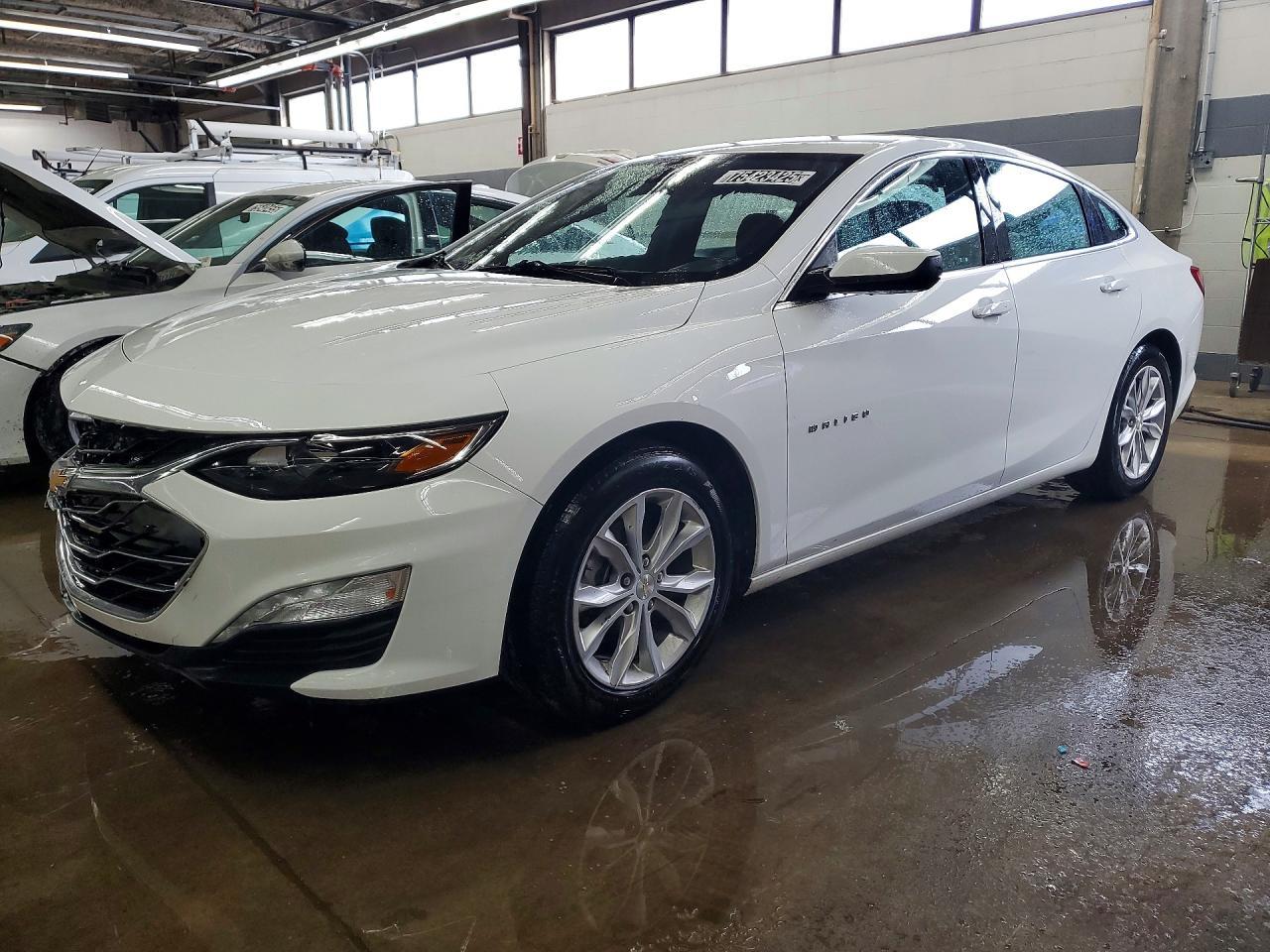 2022 Chevrolet Malibu Lt - zdjęcie główne